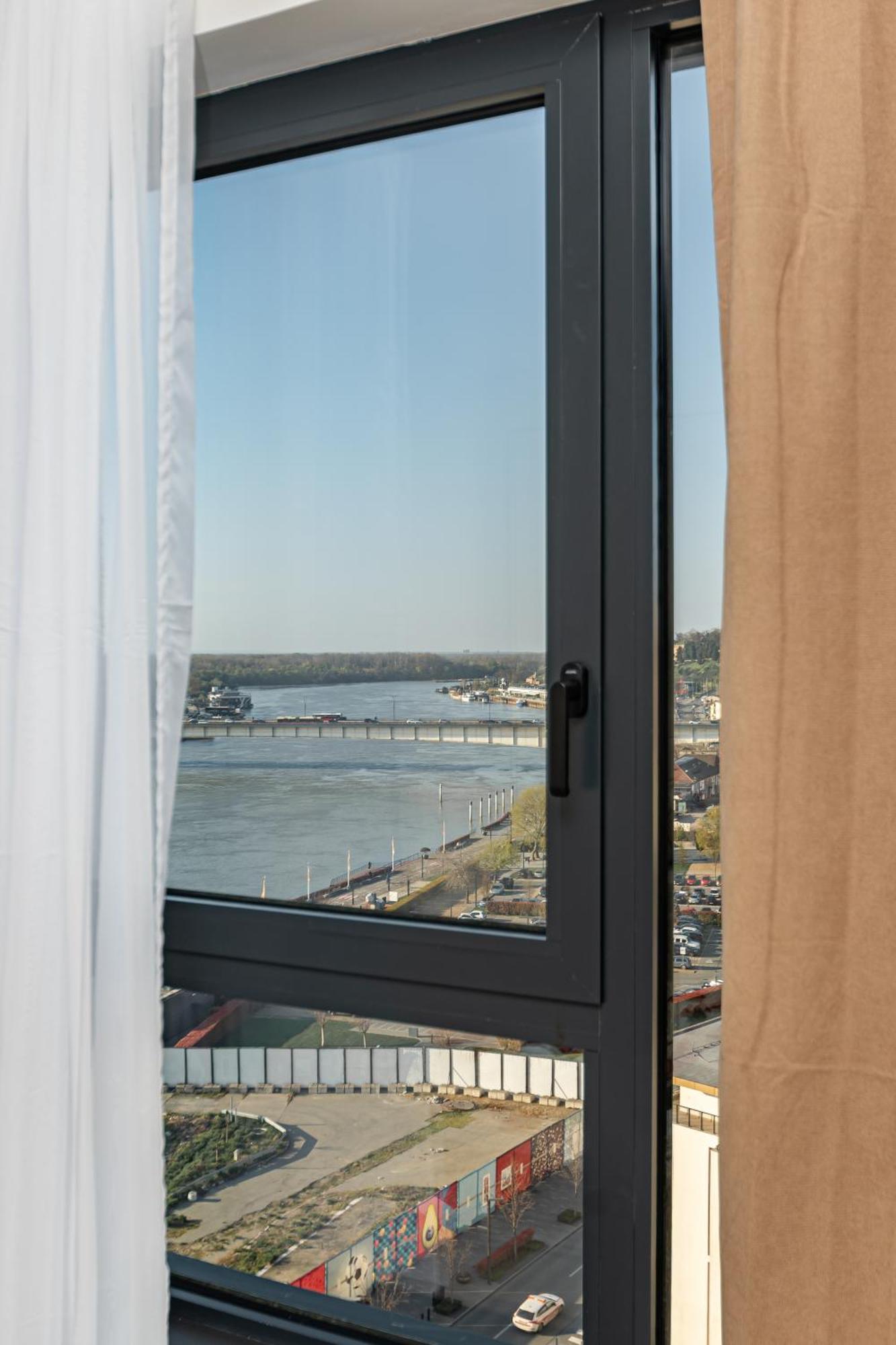 Apartamento Sinfonia Lux 1205-1 Sajmiste Exterior foto